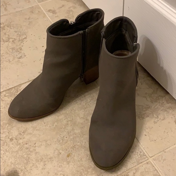 Grey booties - Picture 2 of 6